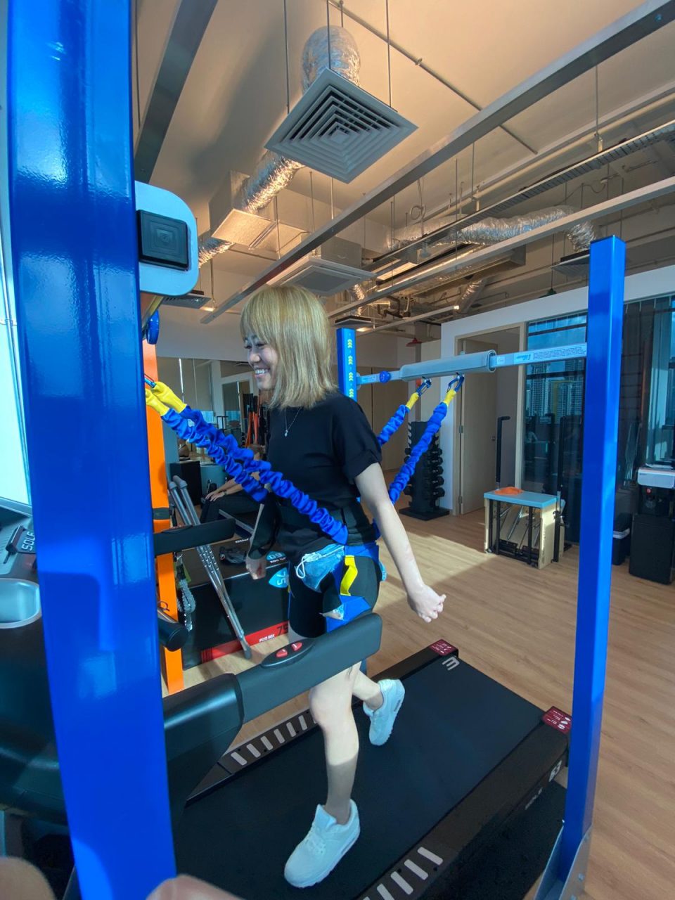 HelloPhysio Rehab Studio LightSpeed Lift
