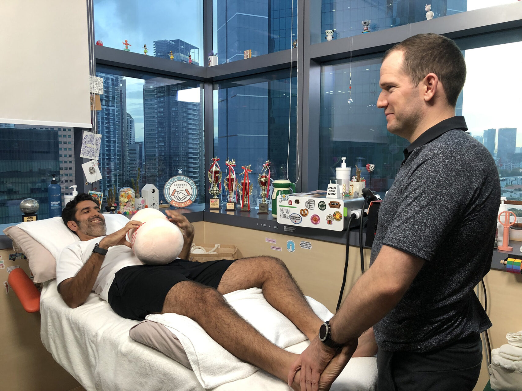 HelloPhysio Raffles City physiotherapy