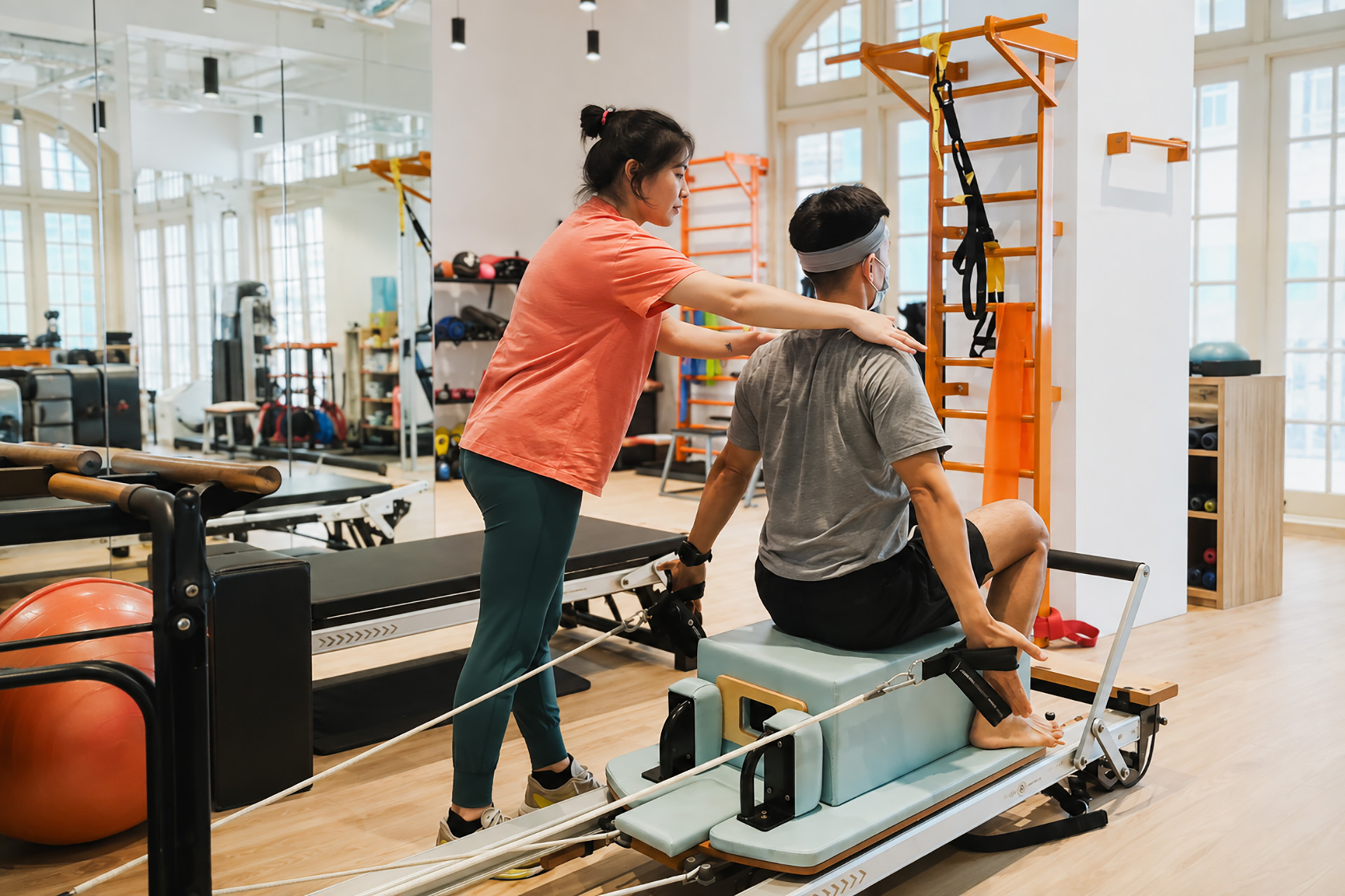 upper back pain on the right side